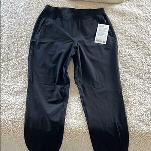 lululemon athletica Black Track Pants NWT size 6
